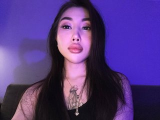 KiraKisses immagine del profilo del modello di cam