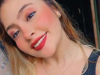 Imagen de perfil de modelo de cámara web de LIZPRETTYLATIN