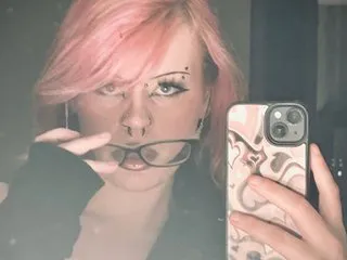 cattycleo profilbild på webbkameramodell