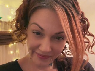 ReddactedReina profilbild på webbkameramodell