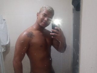 alexxextreme profielfoto van cam model 