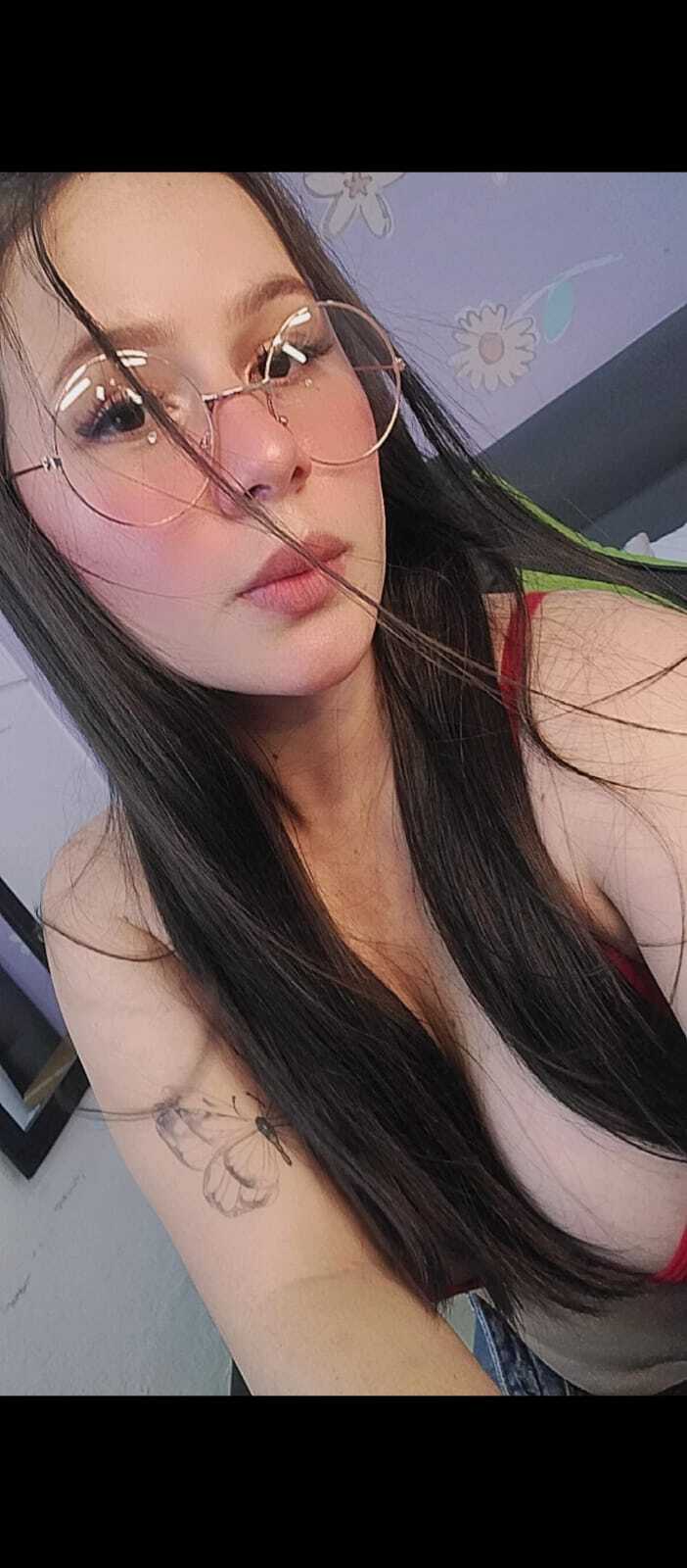 Interprète AbrilGolden Photo 4