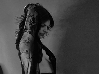 Imagen de perfil de modelo de cámara web de LillianReign
