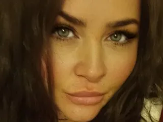 Imagen de perfil de modelo de cámara web de Evie_Love