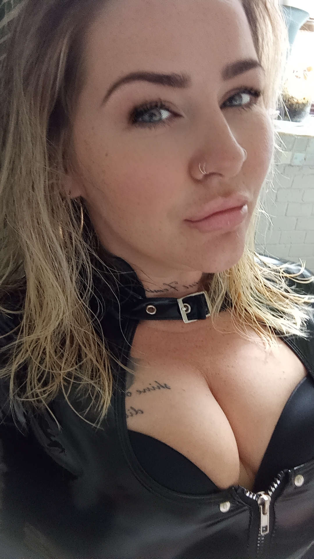 Artist Evie_Love Foto 2