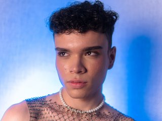 EthanLeroy cam model profile picture 