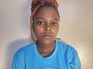 Coochie_juicy profilbild på webbkameramodell 