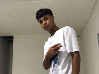 Imagen de perfil de modelo de cámara web de the_boy_king