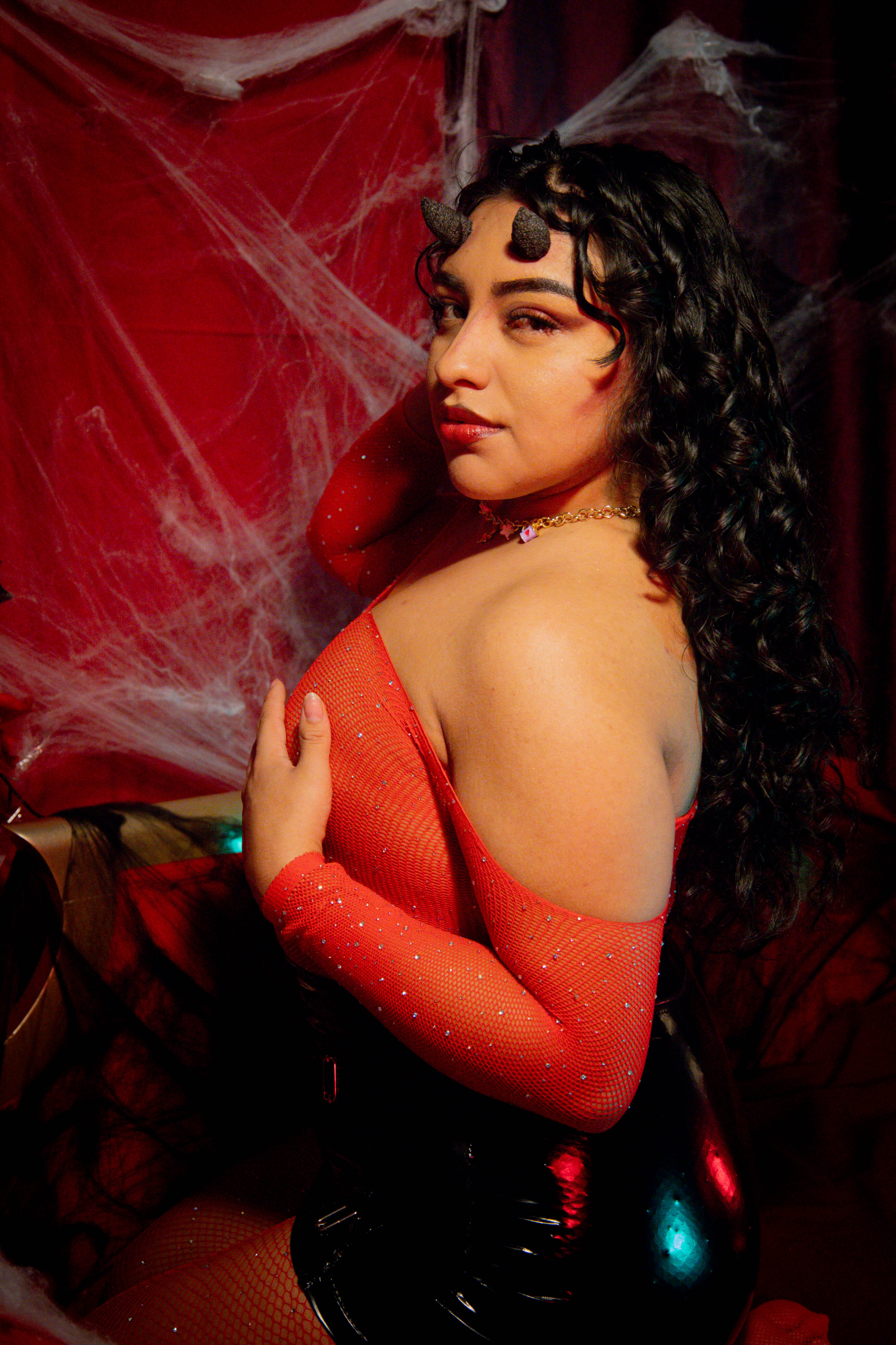 Performer SyraPalmer Photo 4