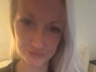 Image de profil du modèle de webcam MillfMillie