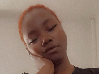 Image de profil du modèle de webcam CoCoChariisma
