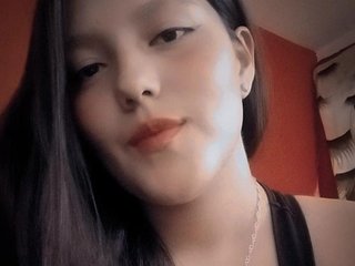 Imagen de perfil de modelo de cámara web de aranztzacm101