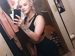 Smltittybigbrains profielfoto van cam model