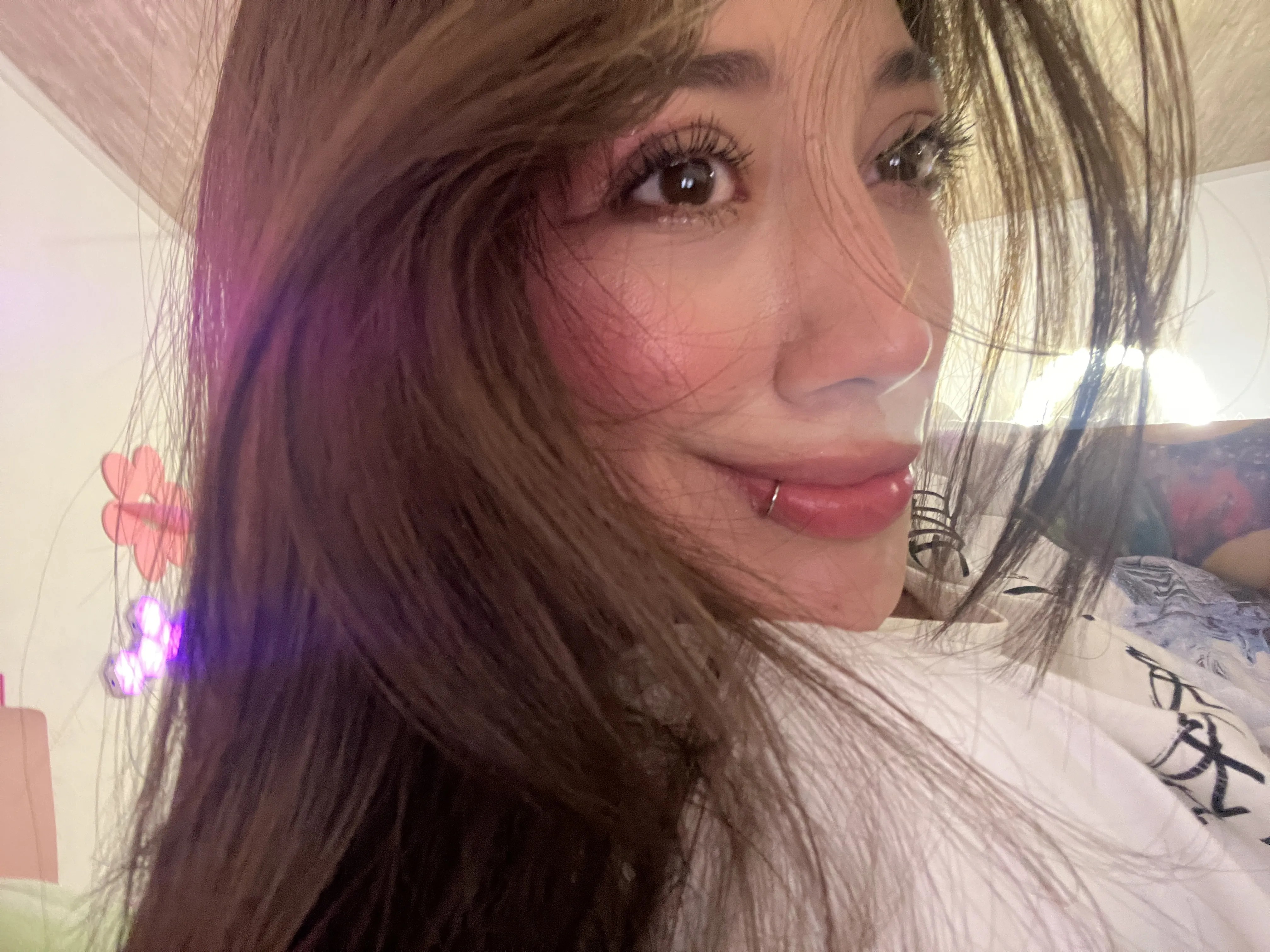 Interprete AbrilLuar Foto 12