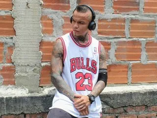 Imagen de perfil de modelo de cámara web de Onceagain97