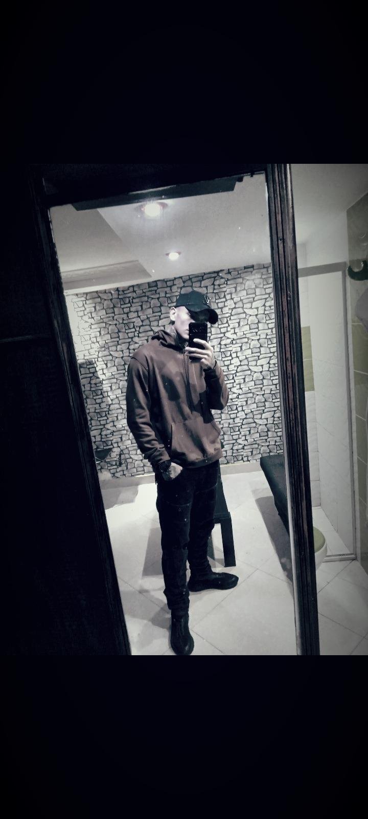 Artista Onceagain97 Foto 12