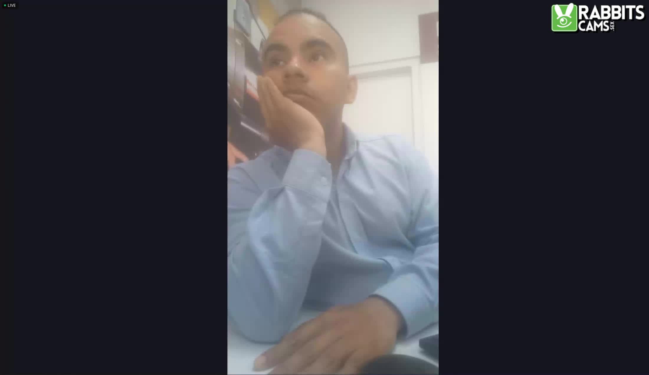 Interprète AdamBranson Vidéo 1