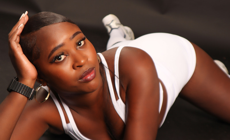 Artist EliffeSins Foto 3