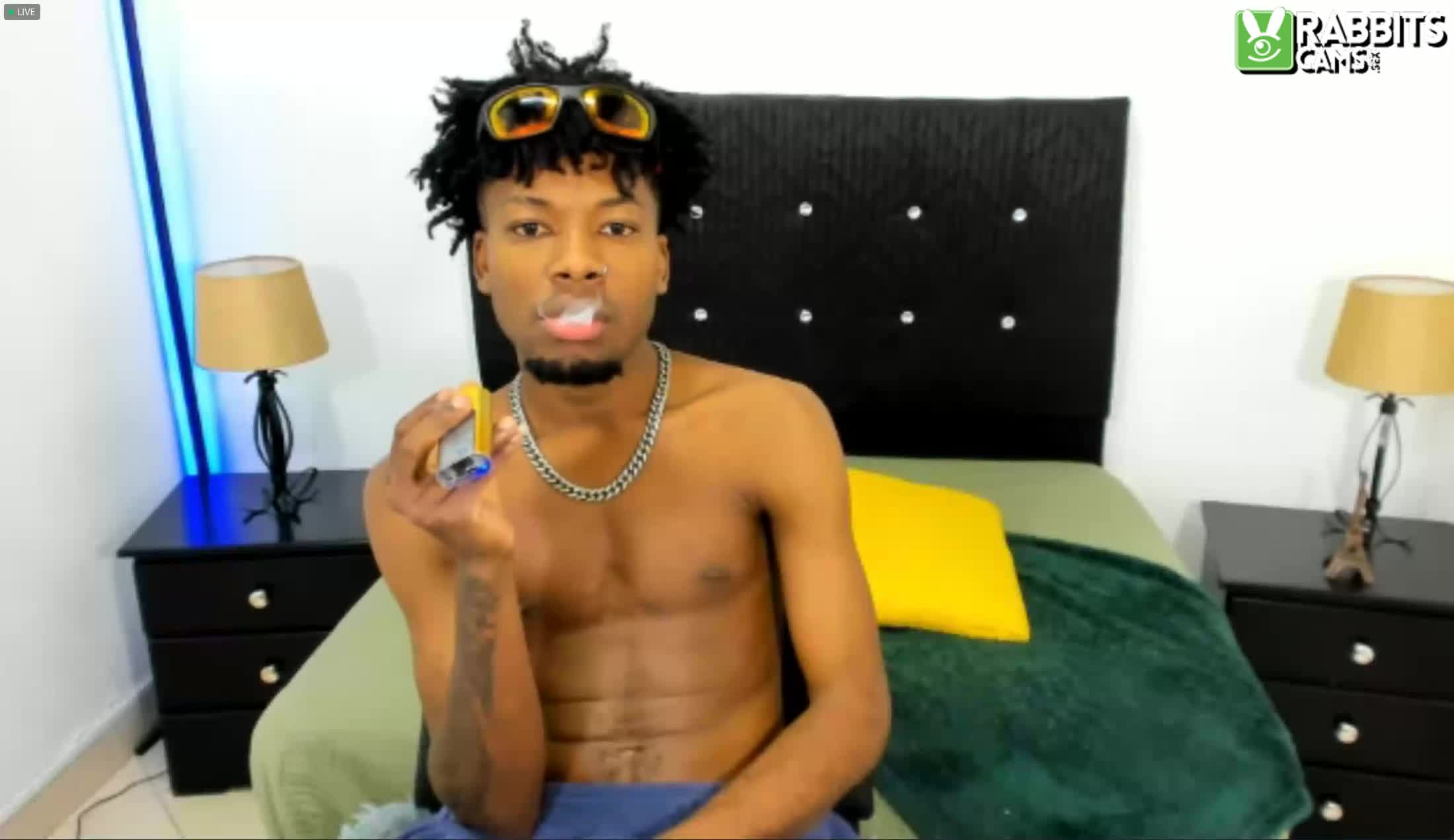 Intérprete maikolmosntercock Video 1