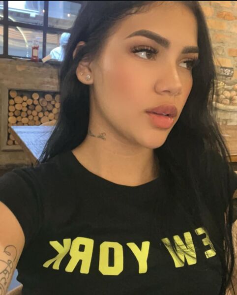 Interprete TaraBaez Foto 2