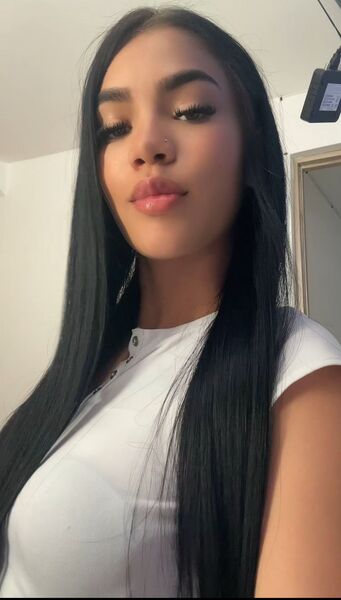 Interprete TaraBaez Foto 5