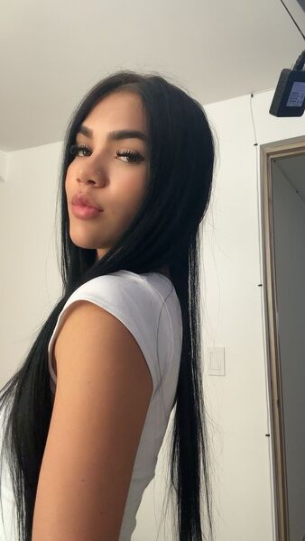 Interprete TaraBaez Foto 6