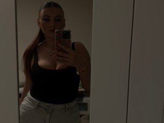 Image de profil du modèle de webcam DoubledDemi