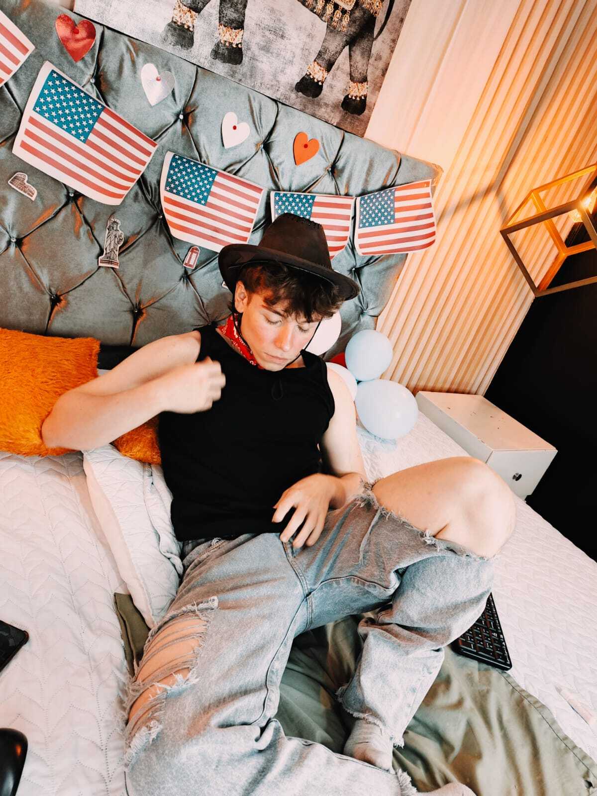 Interprète TaylerWhite Photo 3