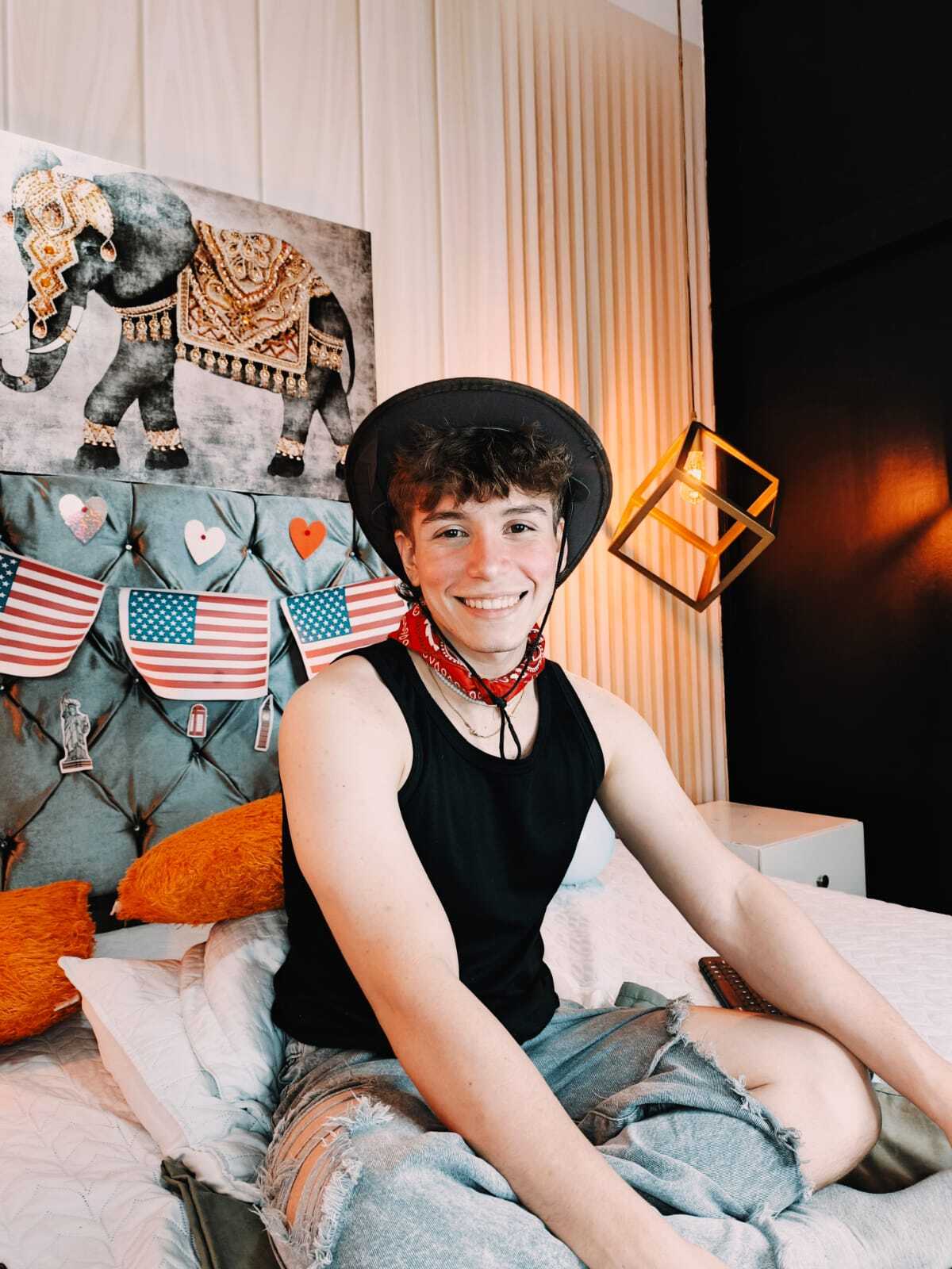 Interprète TaylerWhite Photo 4