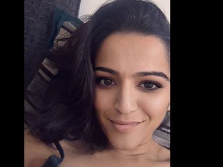 MinxyMaya profilbild på webbkameramodell
