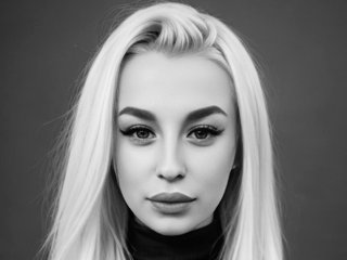 Imagen de perfil de modelo de cámara web de Bad_Barbie696