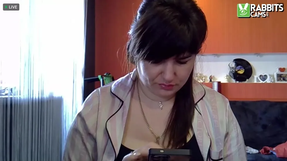 Darsteller Medina_Wave Video 1