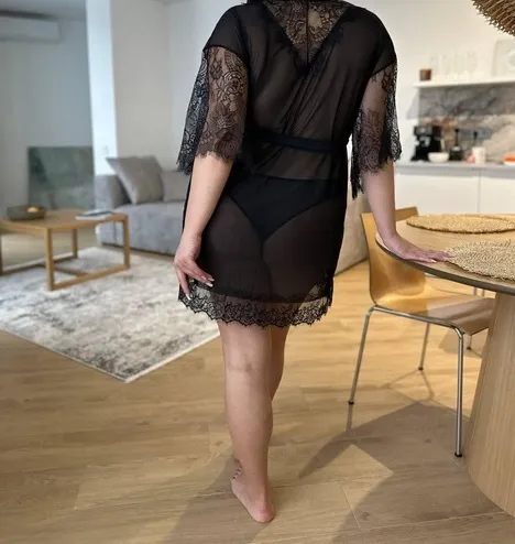 Darsteller Medina_Wave Foto 8