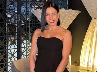Lara_Jonness Profilbild des Cam-Modells 