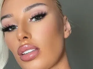 Tinyblondee immagine del profilo del modello di cam