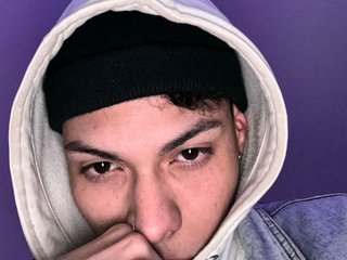 Image de profil du modèle de webcam hades_xx