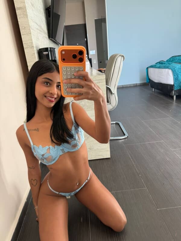 Artist SofiaLara020 Foto 6