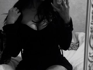 JustCoralxx profilbild på webbkameramodell