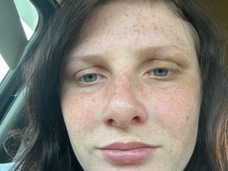 Image de profil du modèle de webcam Elena_21