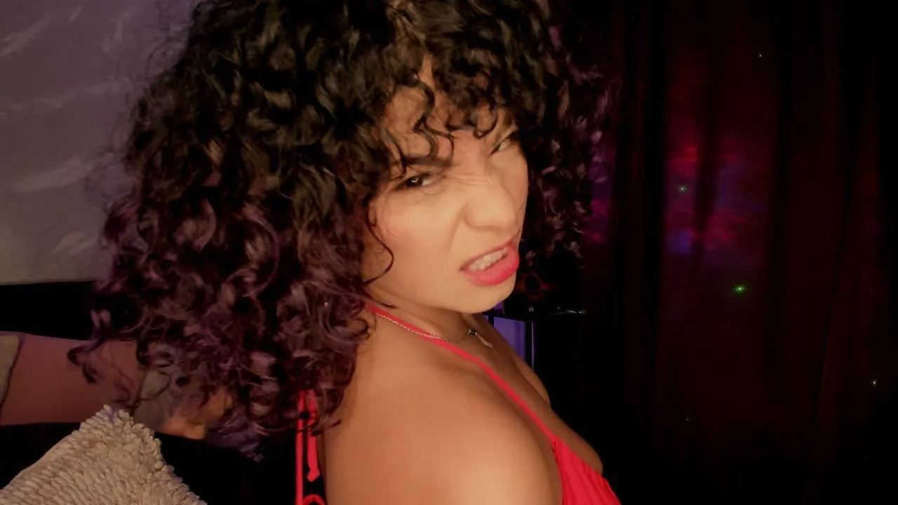 Artist AprilMusee Foto 2