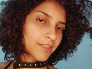 Imagen de perfil de modelo de cámara web de LunaAnjos