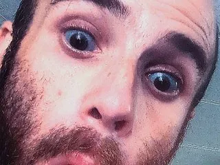 Image de profil du modèle de webcam WolfieDaHardWhiteWood