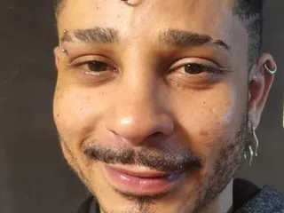 Mike_Owen22 profilbild på webbkameramodell