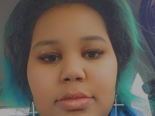 Imagen de perfil de modelo de cámara web de Chocolate_bella