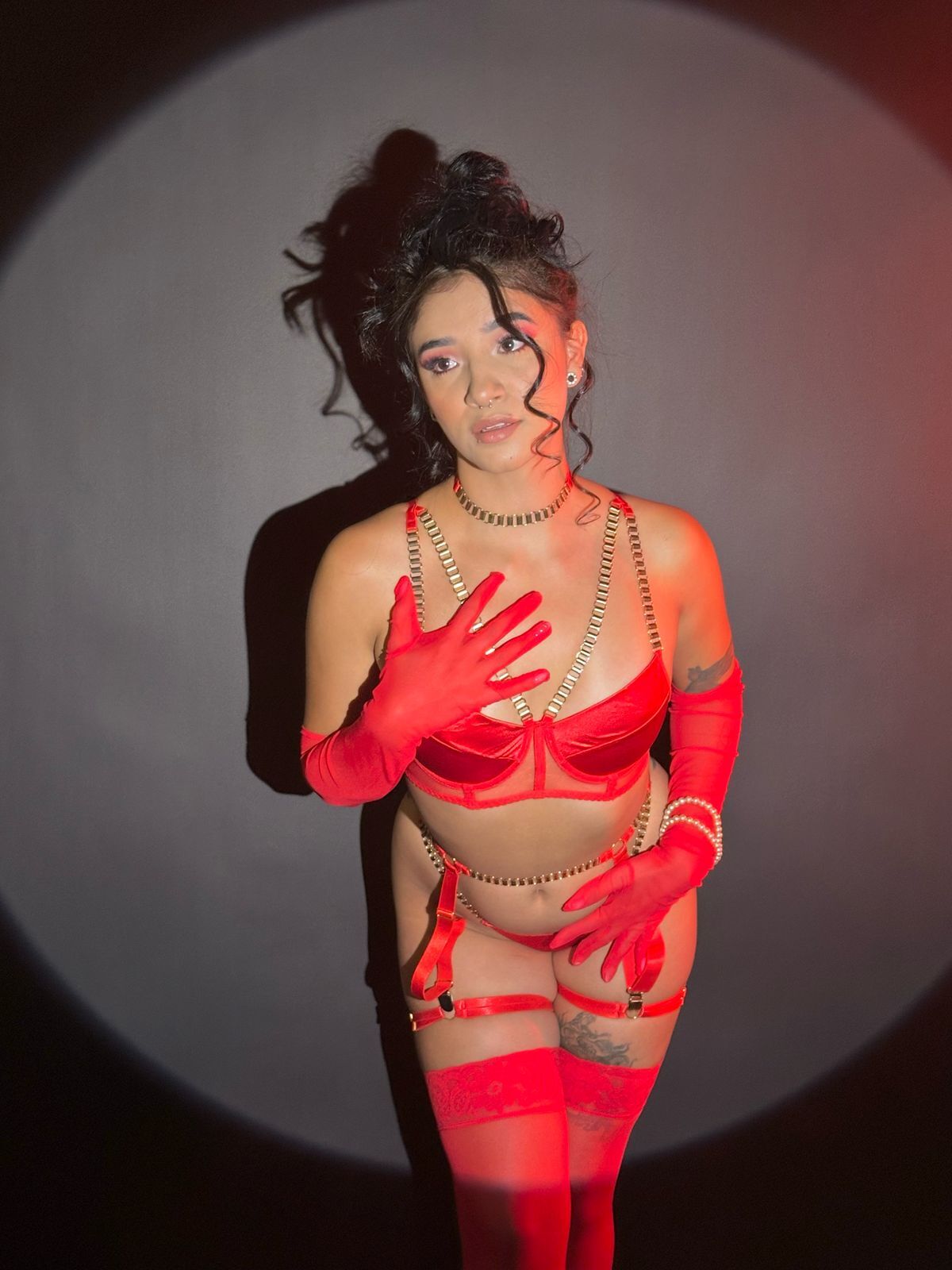 Performer antonellaagrayy Photo 3