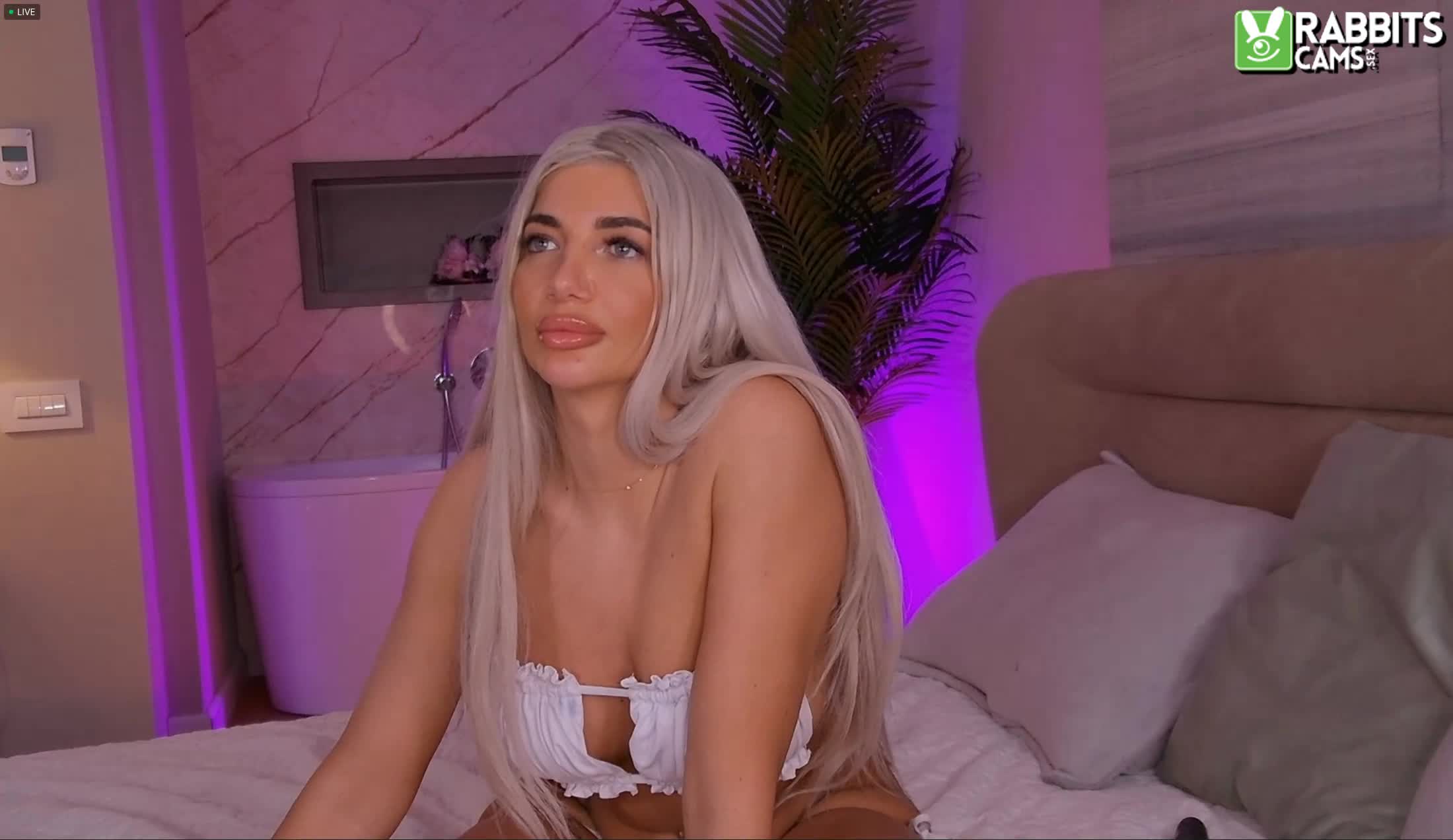 Interprete EllsaSin Video 1