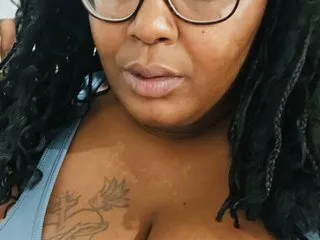 Mzprettier profilbild på webbkameramodell