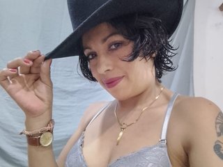 Imagen de perfil de modelo de cámara web de Natasha_Damn