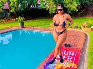 Profilbilde av BootyBustyMelons21 webkamera modell