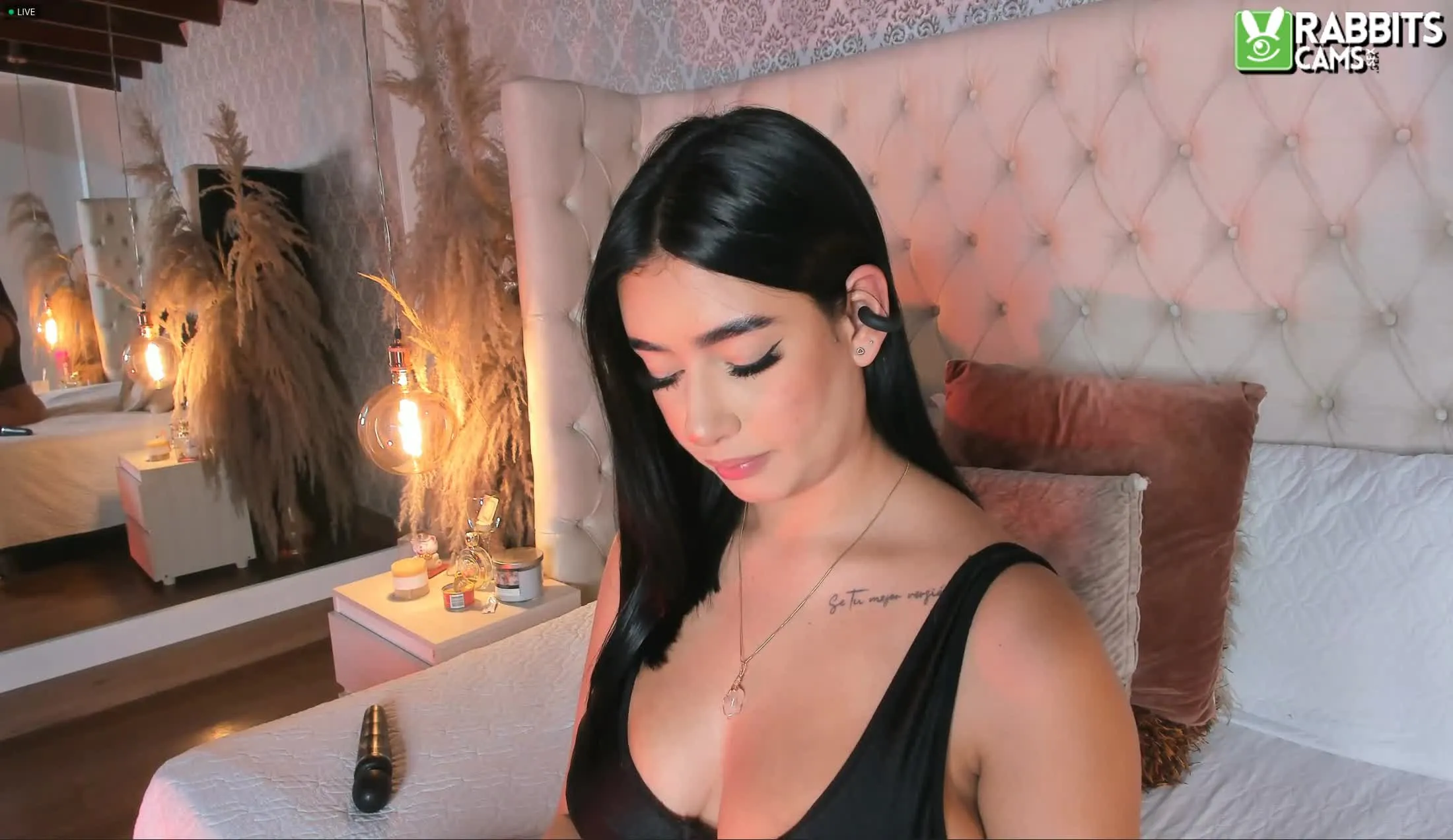 Artist Dannah_Gomez Video 1